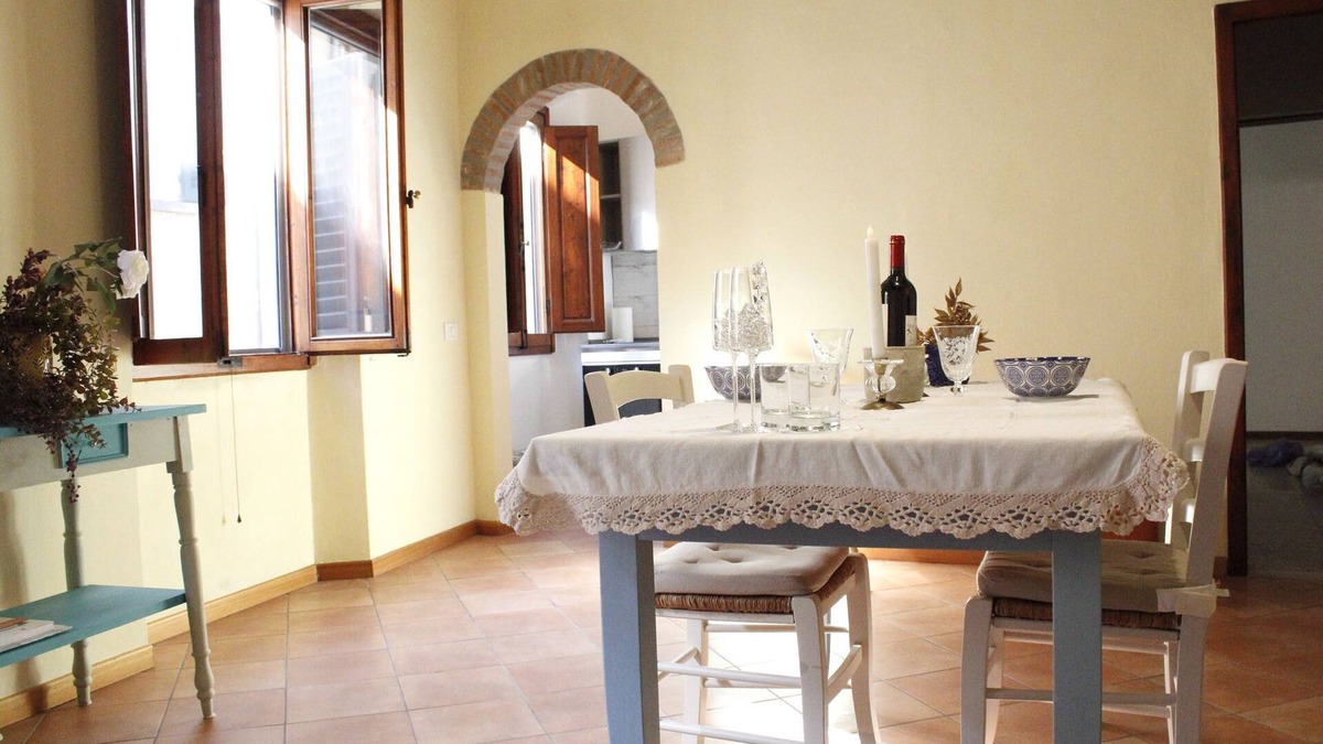 Pistoia Apartment | Carducci bright flat in historic centre