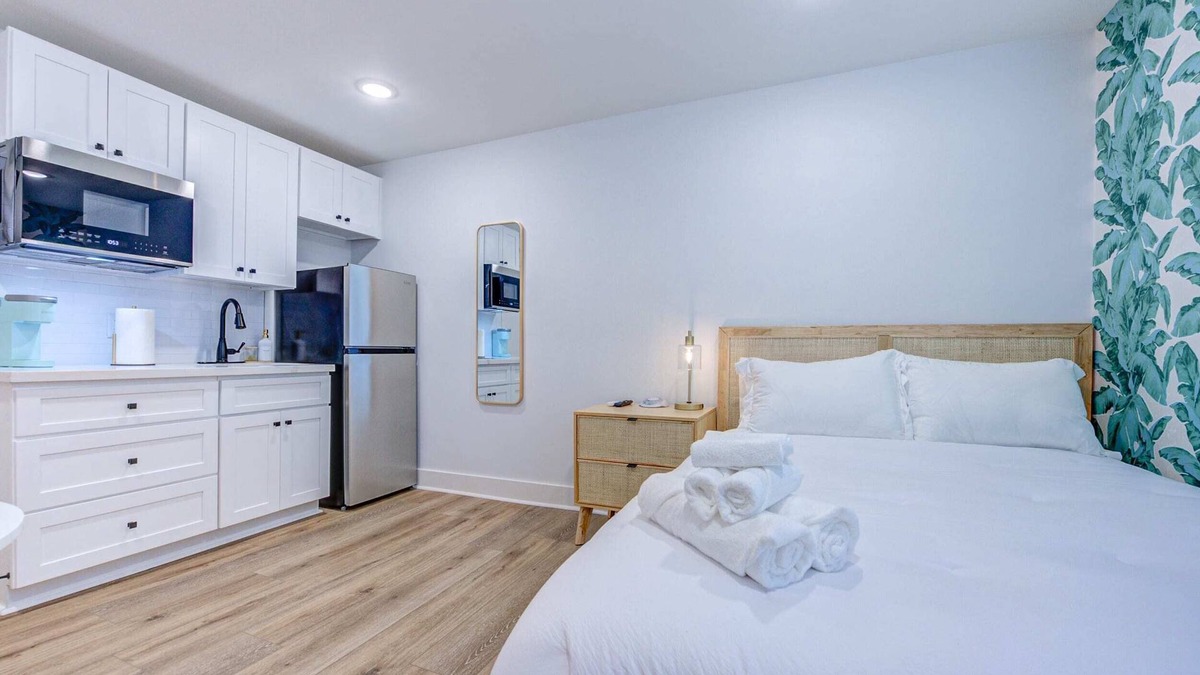 Galveston Apartment | Caribbean Sea Studio Apartment