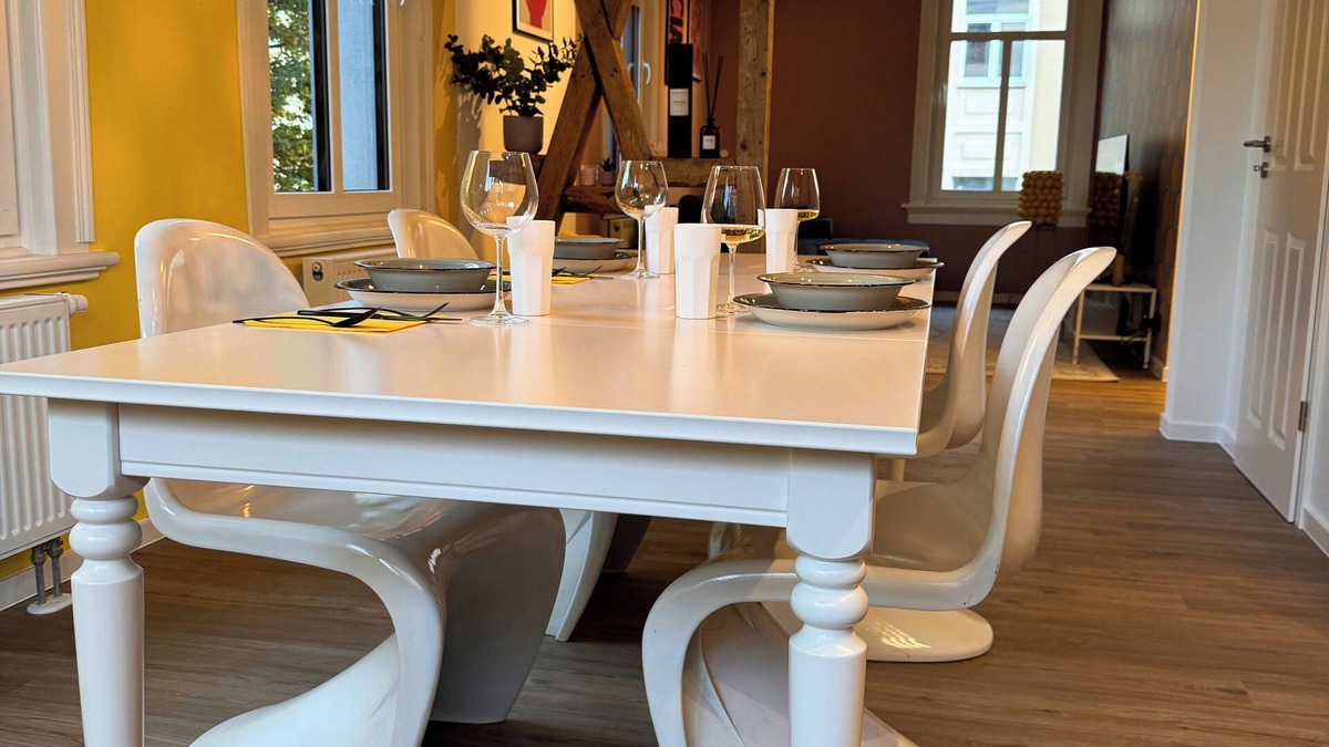 Weimar Apartment | Carl von Limone