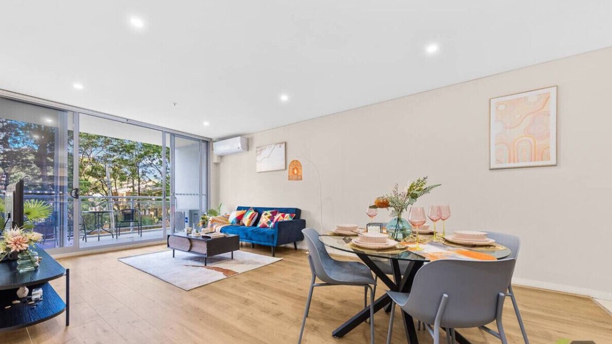 Carlingford Apartment | Carlingford two-bedroom two-bathroom apartment