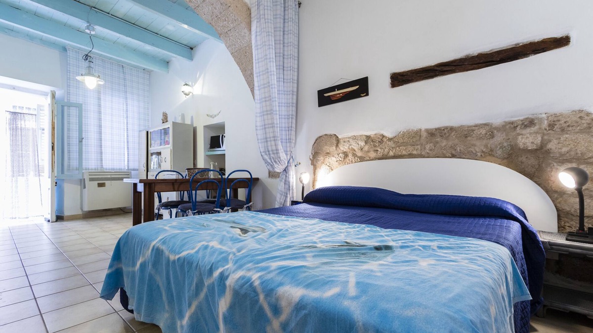 Carloforte Apartment | CARLOFORTE - Casa Margherita - studio