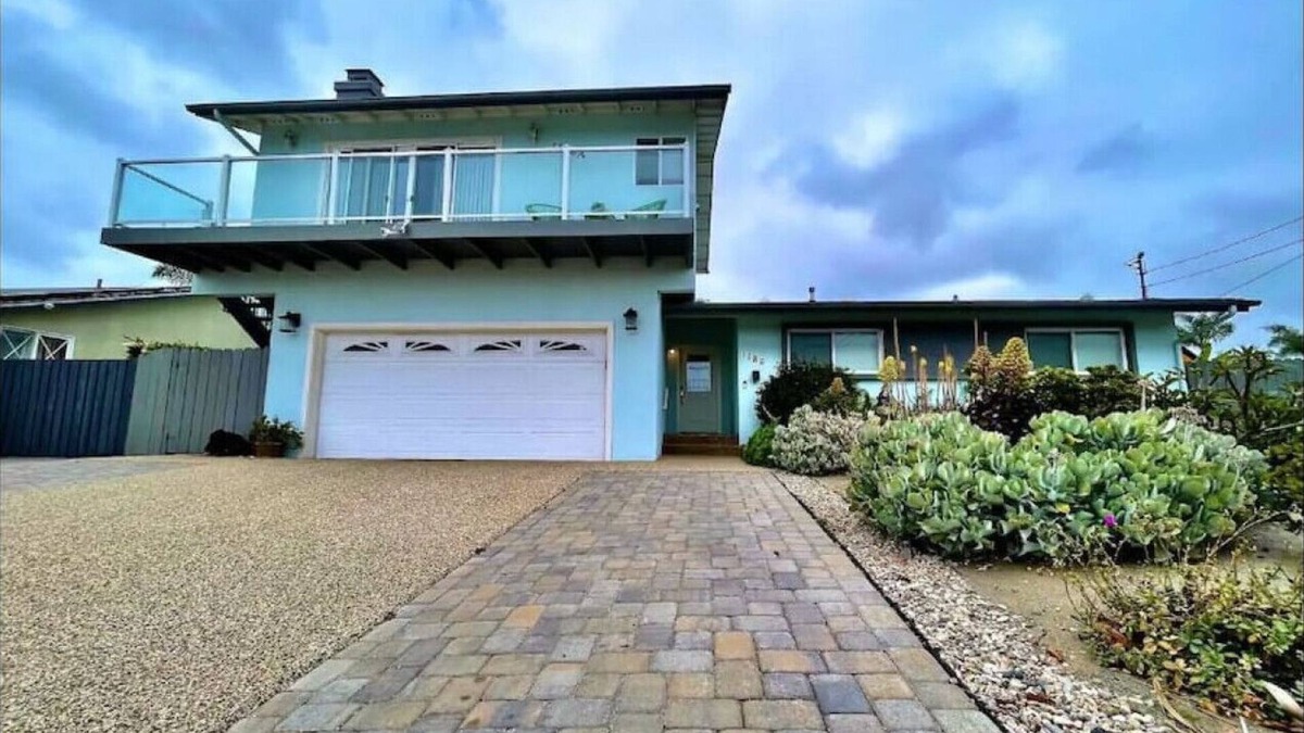 Olde Carlsbad House | Carlsbad Beach Oasis+HotTub