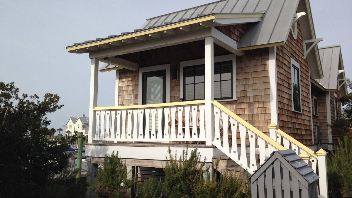 Bald Head Island Cottage | Carolina Moonshine @ BHI !Sparkle & Shine On @ BHI Marina
