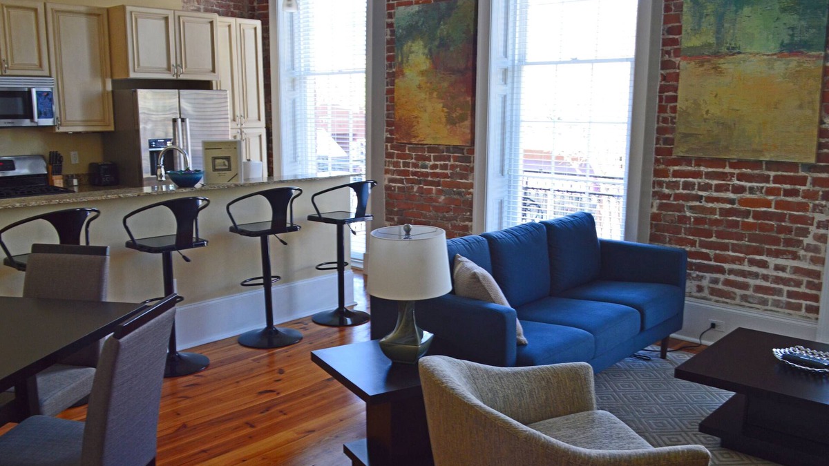 Arts/Warehouse District Condo | "Caroline" Julia Street Condo with Balcony