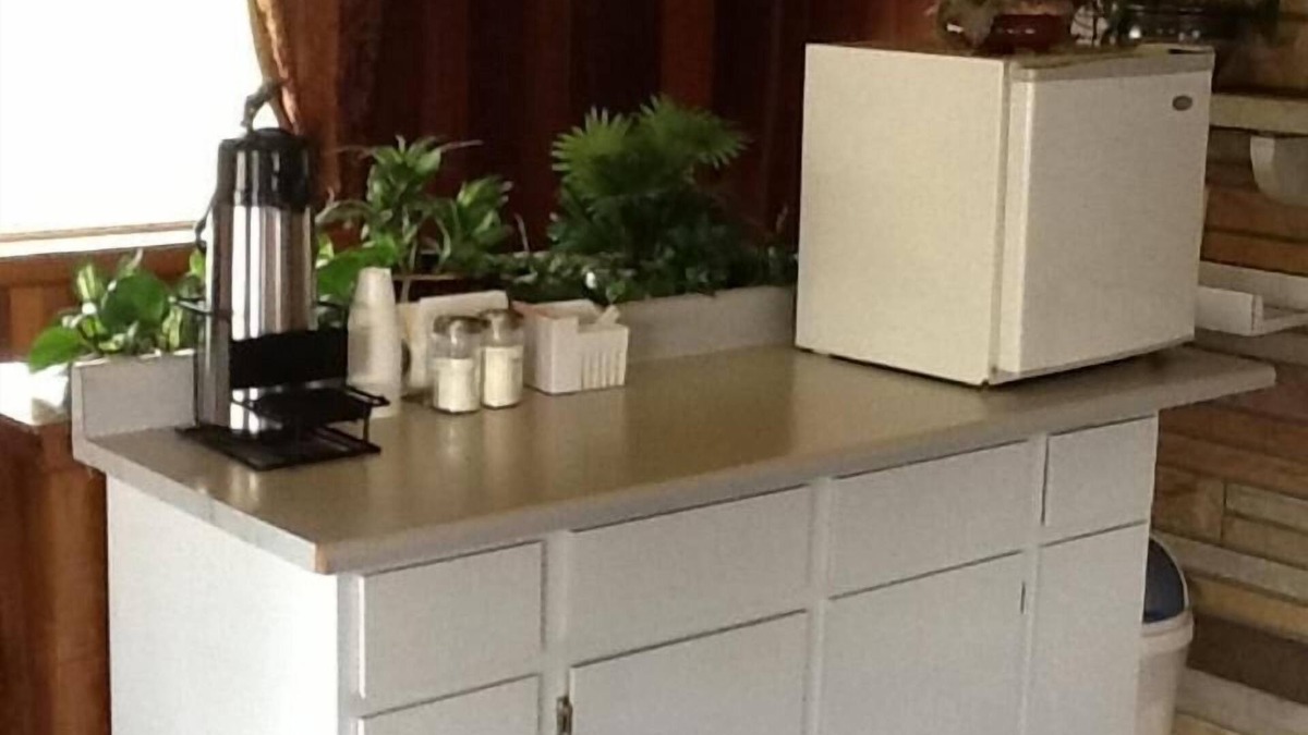 Central City Hotel | Caronoda Motel