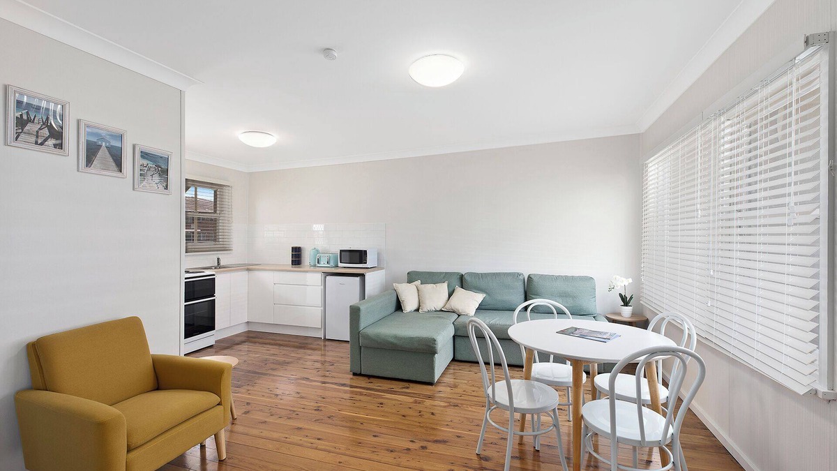 The Entrance Apartment | Carousel Apartment 5