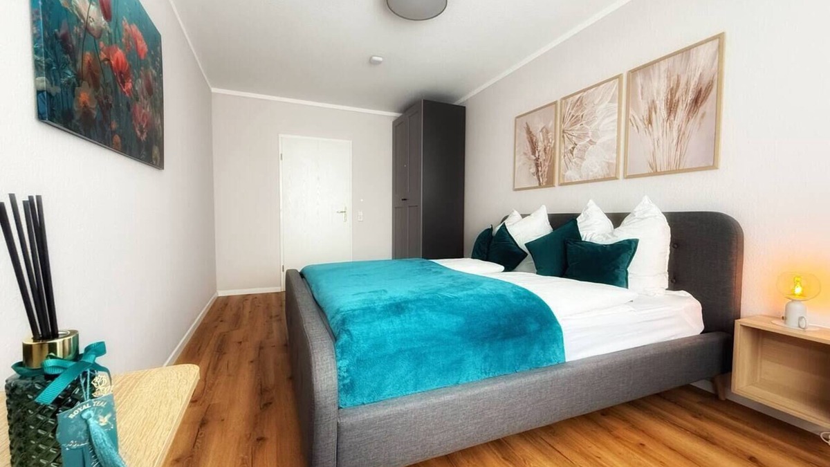 Schloßchemnitz Apartment | Carrée 31 Balkon+Privatparkplatz+Aufzug+Kaffee