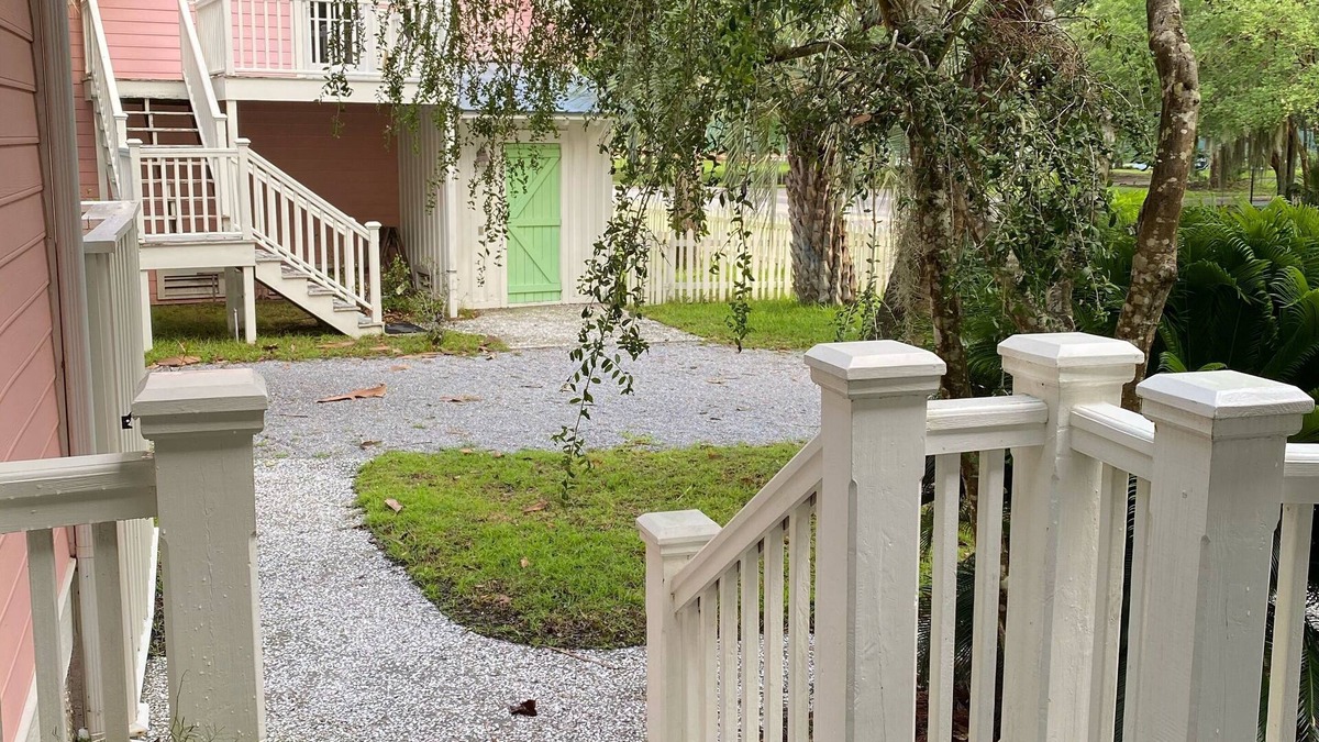 Beaufort Apartment | Carriage House Suite