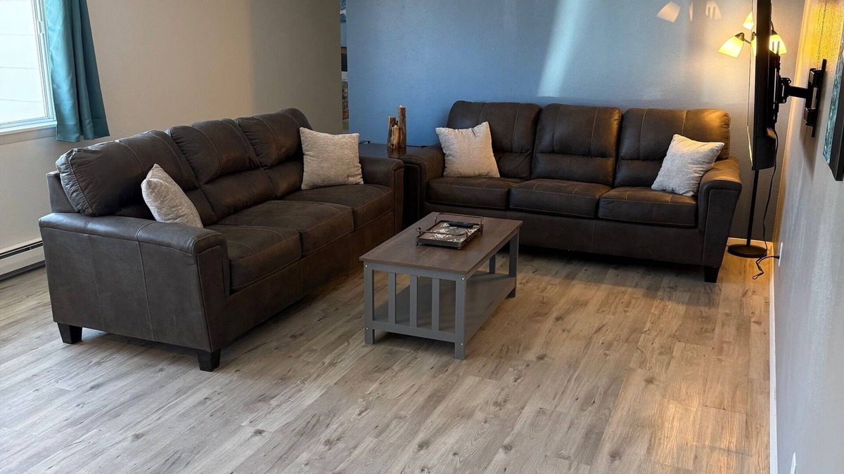 Alamosa House | Carroll Park House With Game Room. 3 BR 2 Bath Fully Renovated Near Park