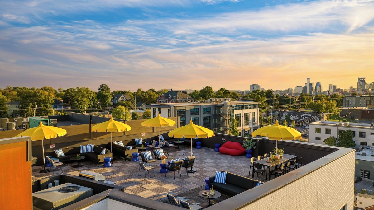 Historic Edgefield Apartment | Carter #504 by AvantStay | Mins to Downtown
