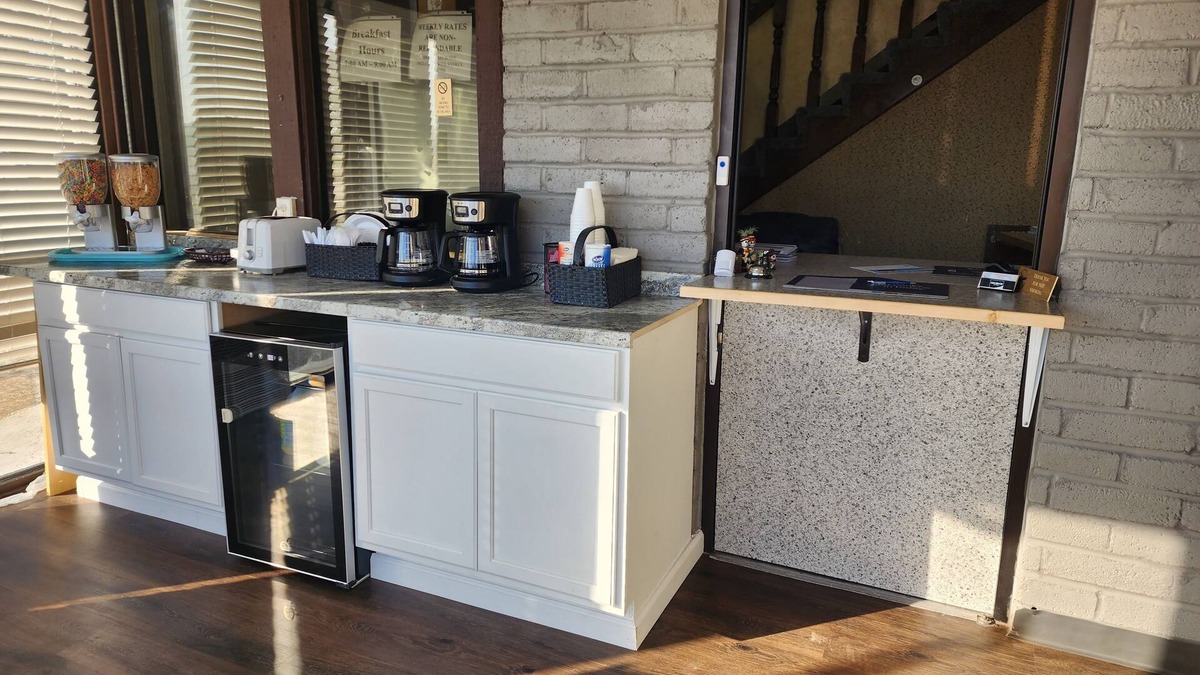 Carthage Hotel | Carthage Inn