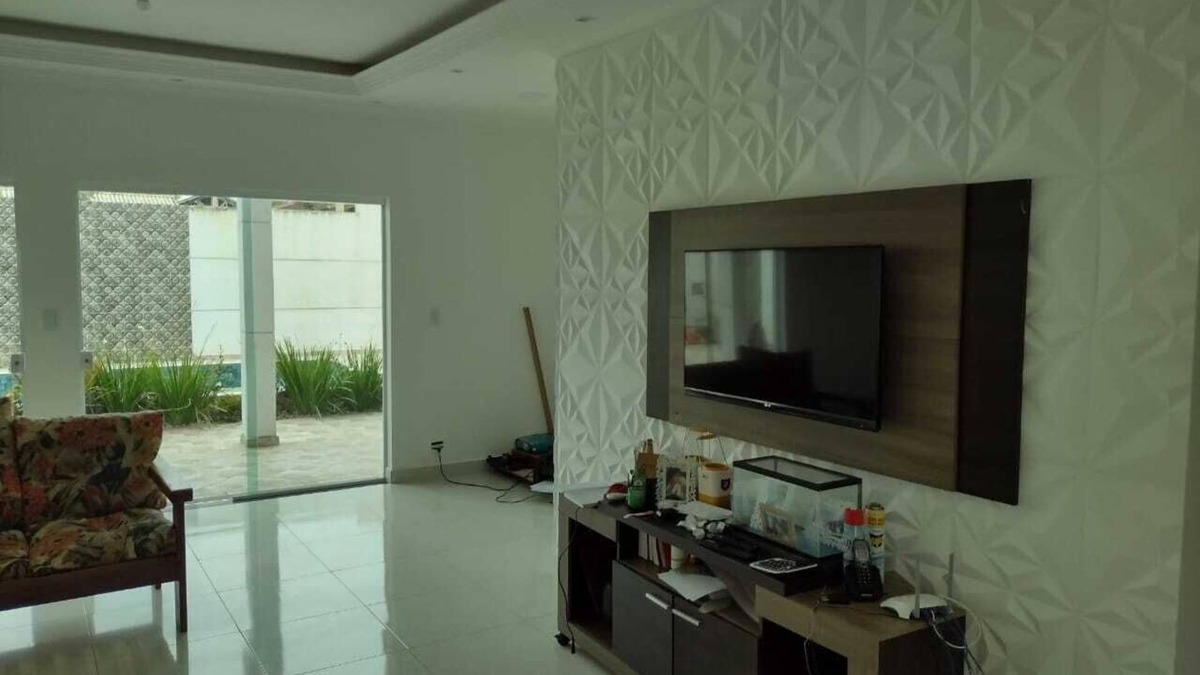 Balneario Gaivotas House | Casa pé na Praia Casa Para Locação em Itanhaém 🏡 Litoral