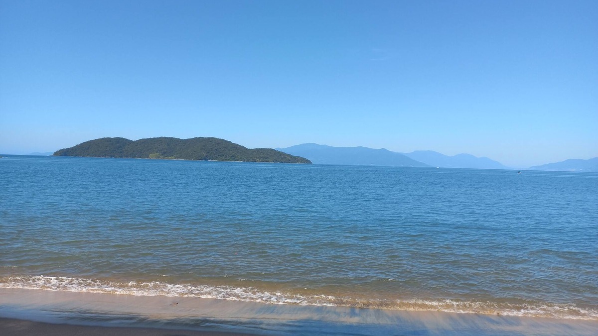 Mococa House | Casa Aconchegante, 10 Minutos da Praia com Piscina e Area Gourmet