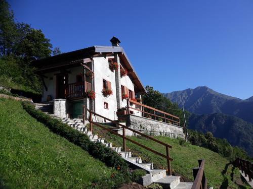 Bannio Anzino Apartment | Casa All'Alpe