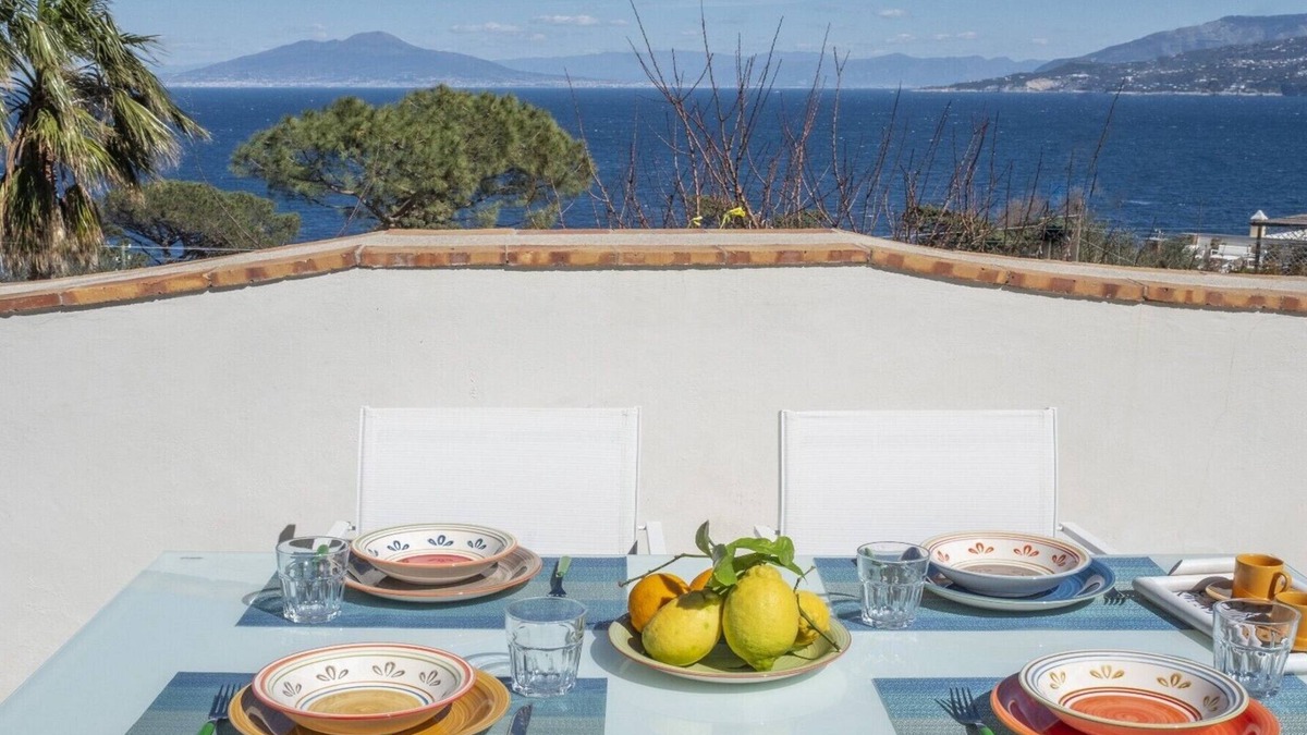 Marina Grande Apartment | Casa Andrema holiday accommodation in Capri Island