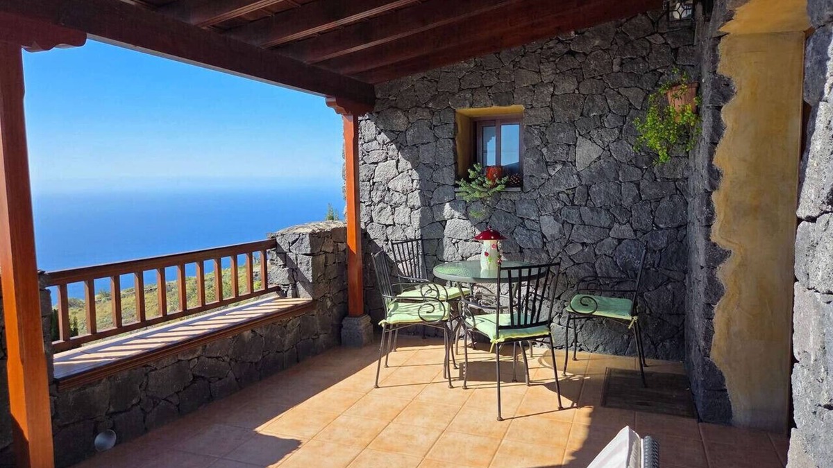 Los Quemados House | Casa Angel Fuencaliente