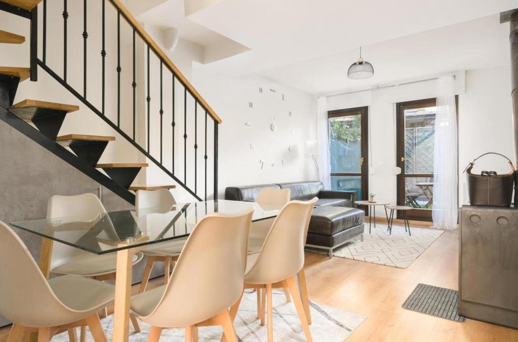 Castiello de Jaca House | Casa Arcangel