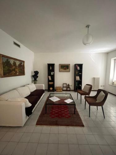 Borgoforte House | Casa Aurora