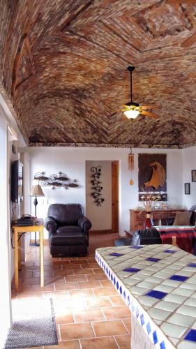 Almont House | Casa Azalea