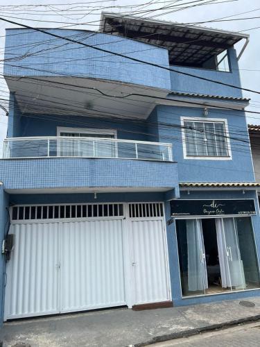 Nova Esperanca House | Casa azul alto padrão