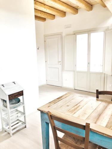 Peschiera Maraglio Bed & Breakfast | Casa Barteèi