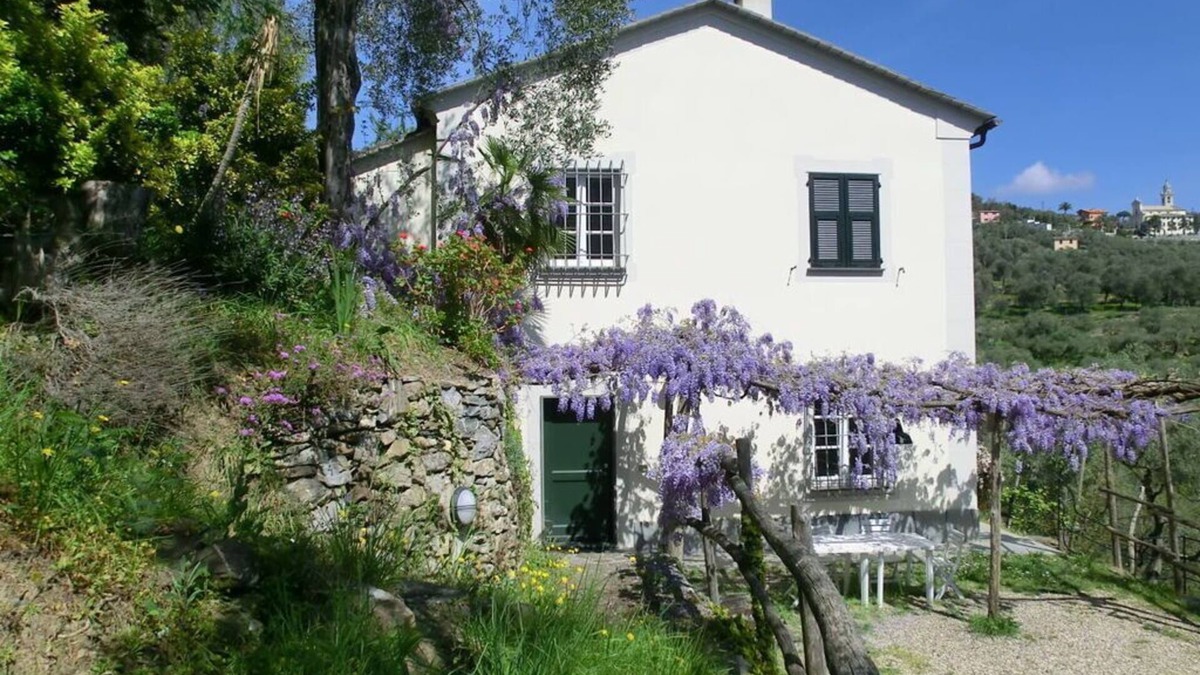 Chiavari House | Casa Bianca Comfortable holiday residence