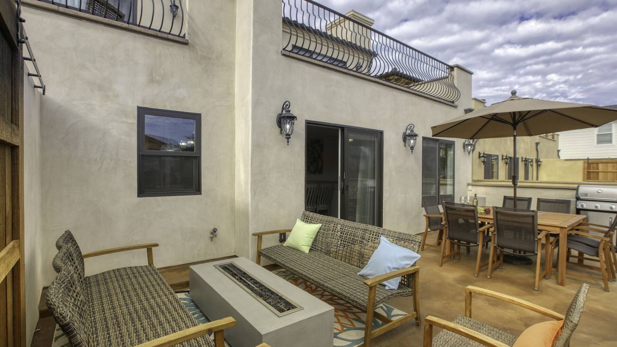 Avila Beach House | Casa Blanca 4Bdrm Beach Home Steps from Beach, Golf & Wine
