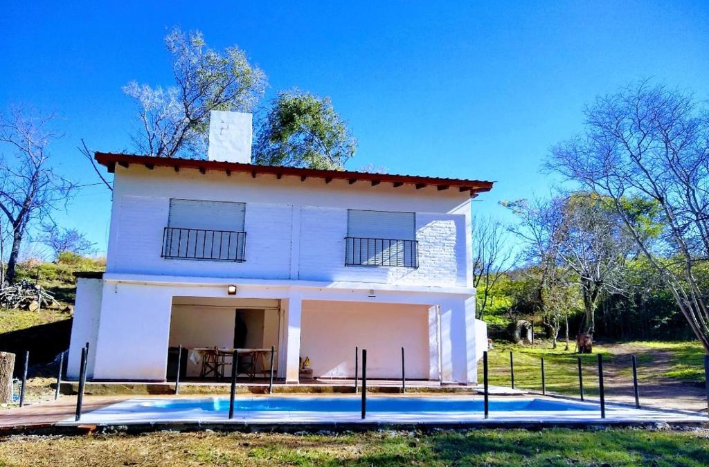 Villa Rumipal House | Casa Blanca