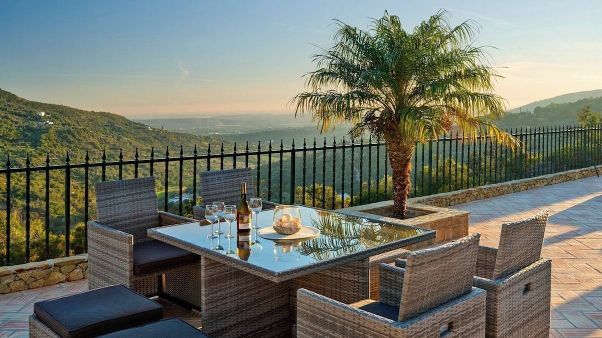 Fialho Villa | Casa Canasta - Family villa with spectacular views