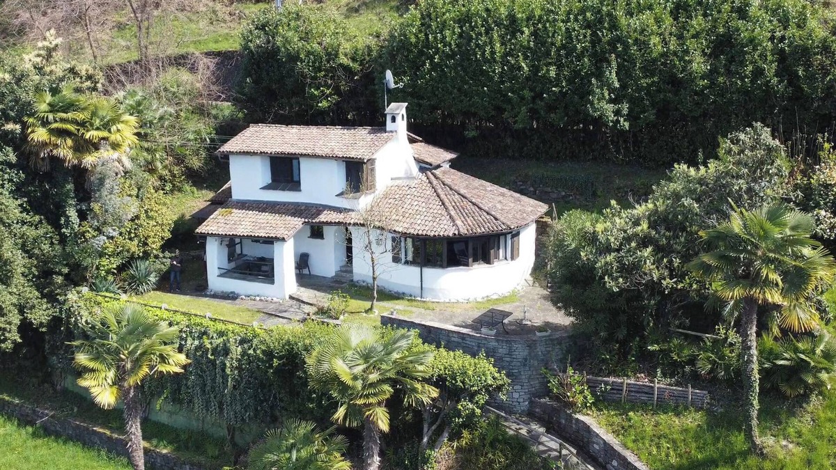 Ranzo House | Casa Cappellina – Exclusive Lakefront Holiday Home with Exceptional Views