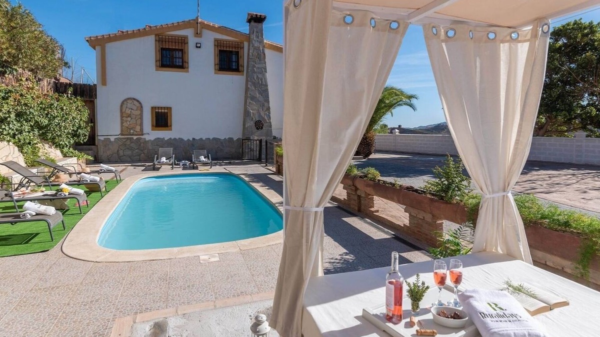 Almachar Villa | Casa Caribe Almáchar by Ruralidays