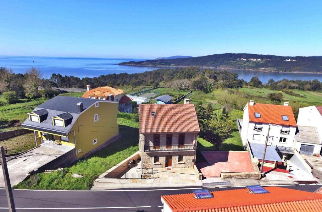 A Ameixenda House | Casa Cascada do Ezaro