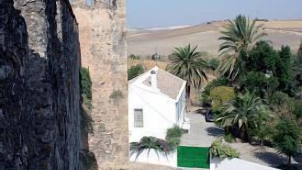 El Coronil Cottage | Casa Castillo de Las Aguzaderas for 14 people