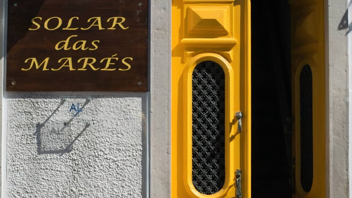 Fuseta House | Casa Centenária no Centro da Fuseta. A 850 Metros da Praia e de Restaurantes