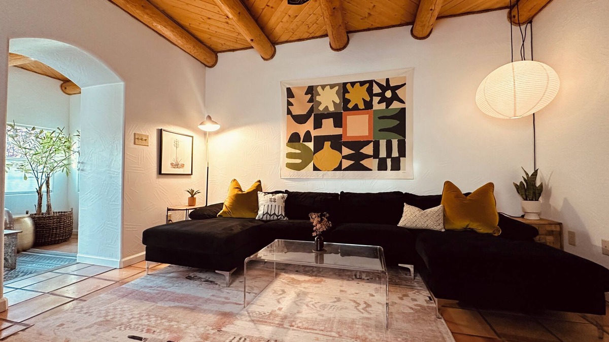 Truth or Consequences House | Casa Chamisa ~ Modern Southwest Style in T or C