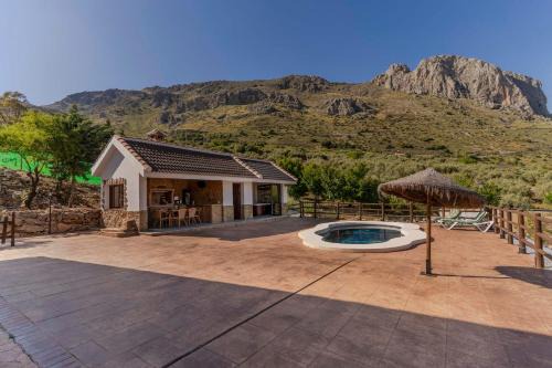 Alcaucin House | Casa Chely