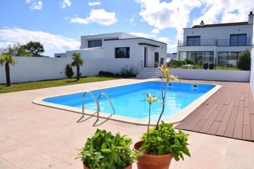 Lagoa House | Casa Cidade Lagoa - Pool,Jacuzzi family& friends