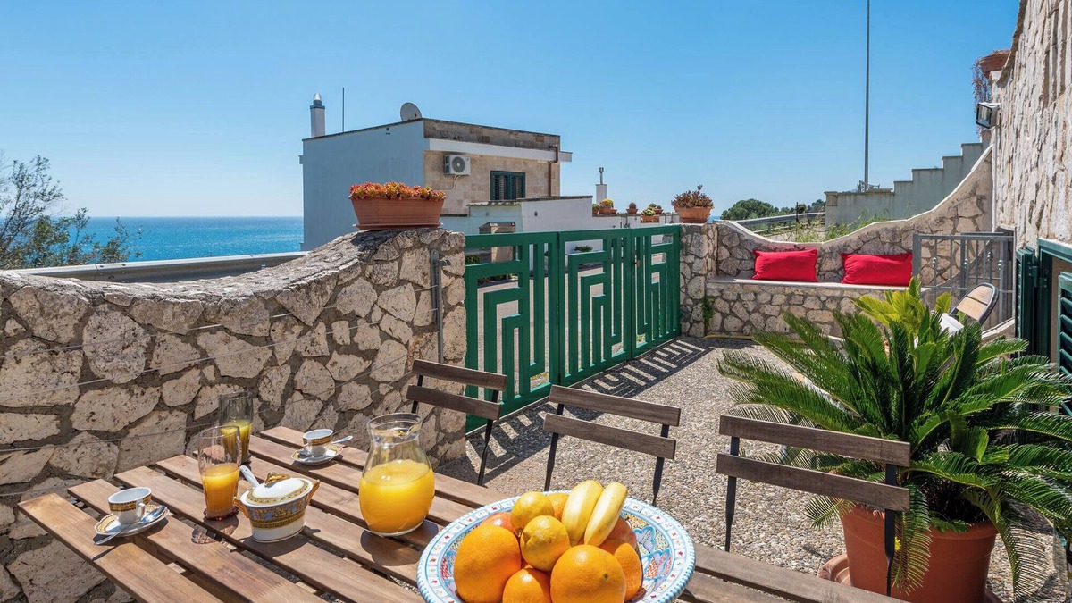 Marina di Andrano Apartment | Casa Colibrì con vista mare - Artemisia Homes