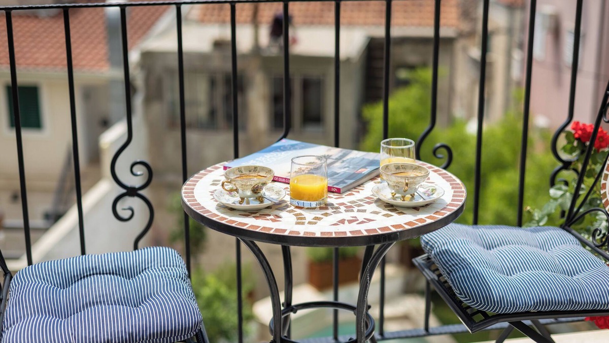 Gorinka Bed & Breakfast | Casa Columba - 4 Star Design Boutique Hotel - Christopher Columbus Luxury Room