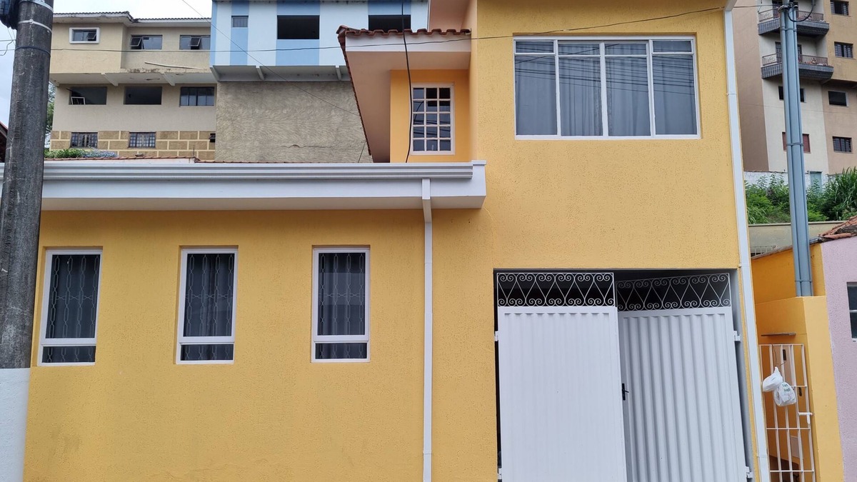 Regiao Urbana Homogenea VI House | Casa ,com uma Suite,sala de Estar,cozinha Garagem