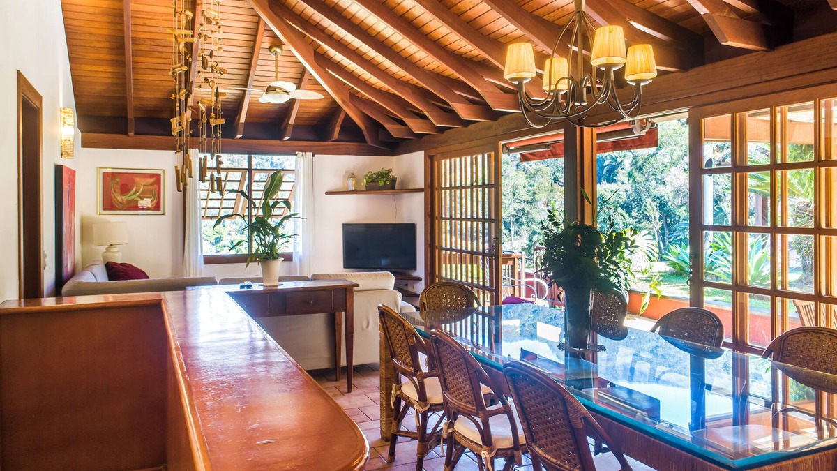 Araras House | Casa Completa com Piscina em Condomínio Fechado, Área de Lazer e Muita Natureza