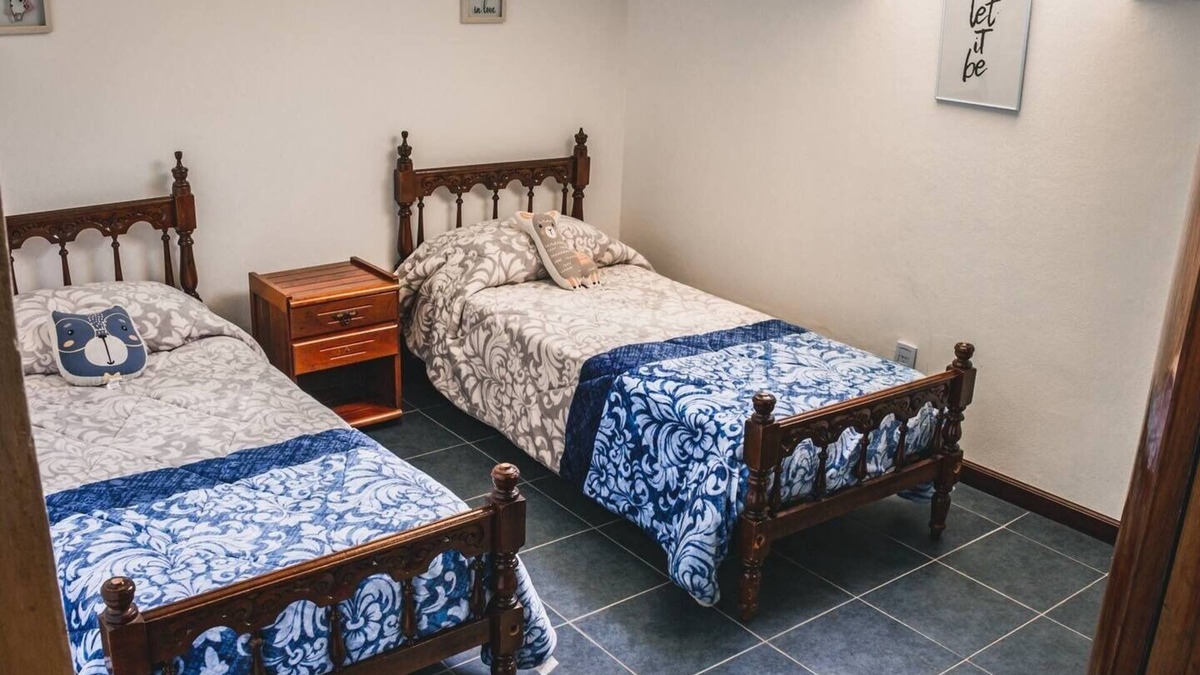 Villa Nueva House | Casa con Piscina de 20 mts y 600 Mts2 de Parque