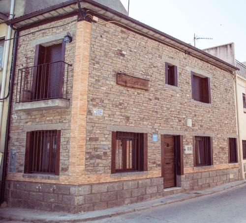 Sotillo de la Adrada House | CASA CUATRO ESQUINAS