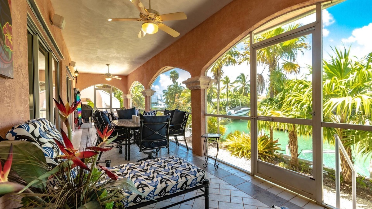Cudjoe Gardens House | Casa Cudjoe: Tropical Canal Front Retreat on Cudjoe Key, Dockage, Boater's Paradise & Dog-Friendly!