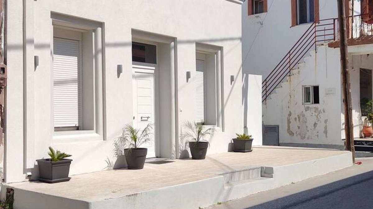 Paradisi House | Casa d oro 56 Living in Paradisi Rhodes