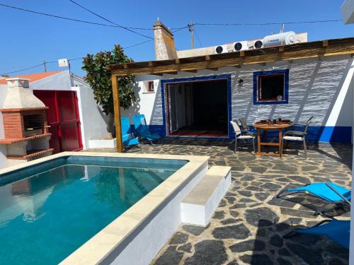 Portel House | Casa da Oriola