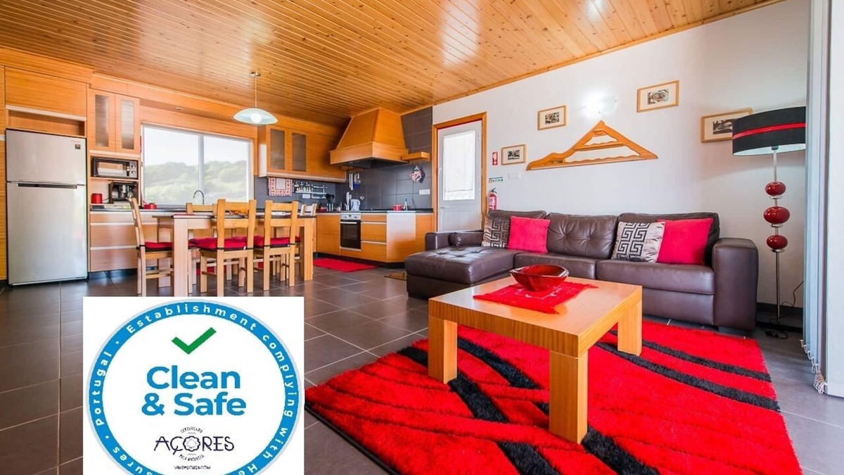 Calheta de Nesquim Apartment | Casa da Vigia 2 bedroom apartment for 4 people in Calheta de Nesquim