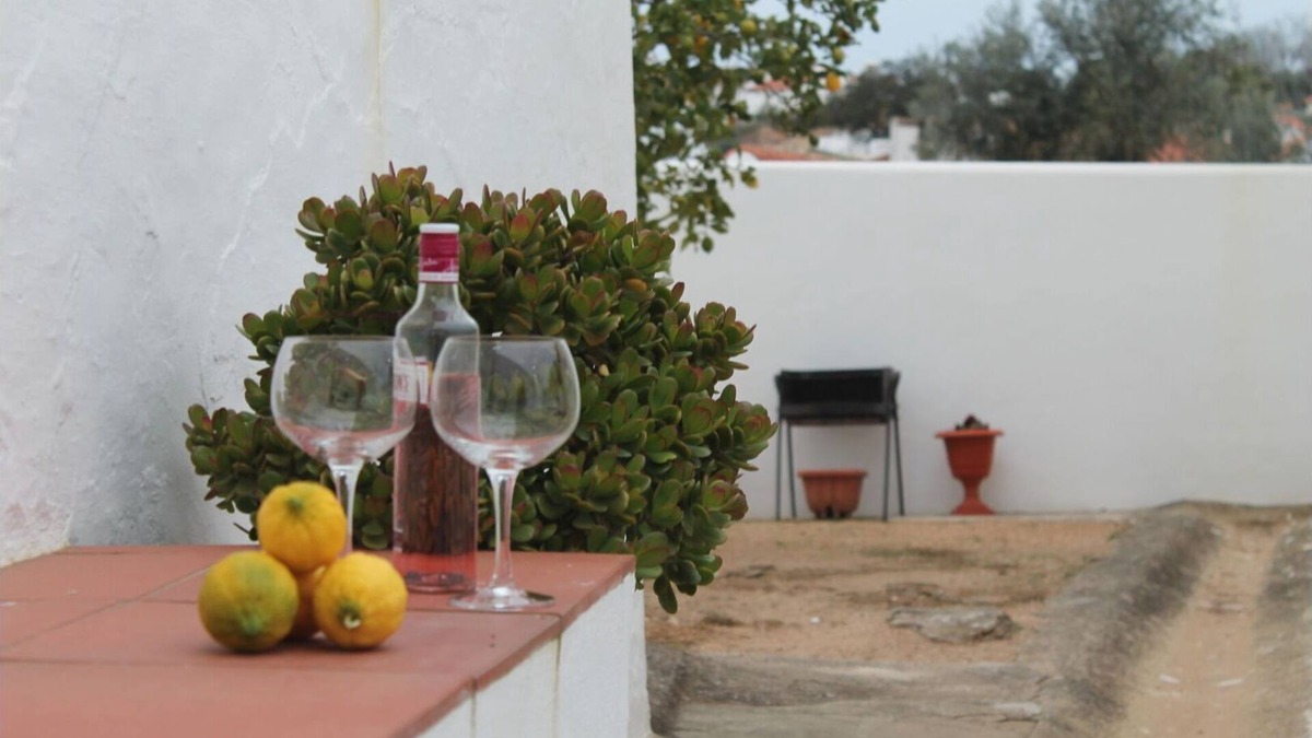 Evoramonte House | Casa das Correias - One Bedroom House, Sleeps 4
