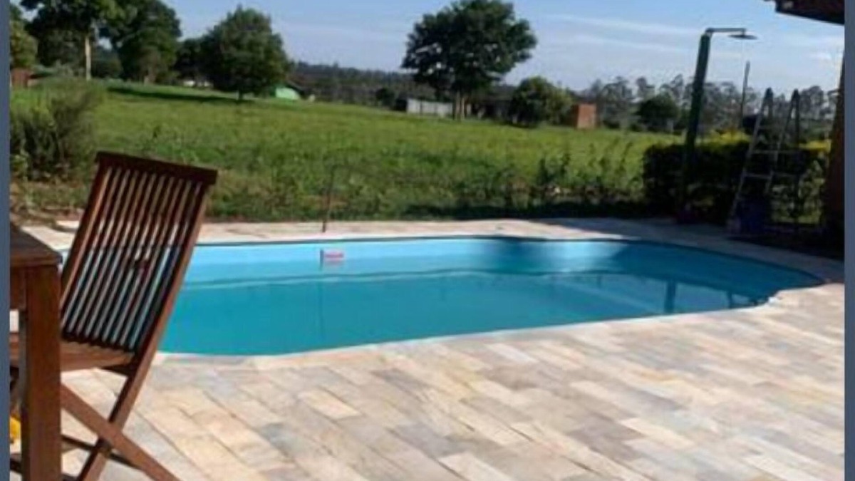 Aguas de Santa Barbara Cottage | Casa de Campo em Condomínio -16 Pessoas com Piscina