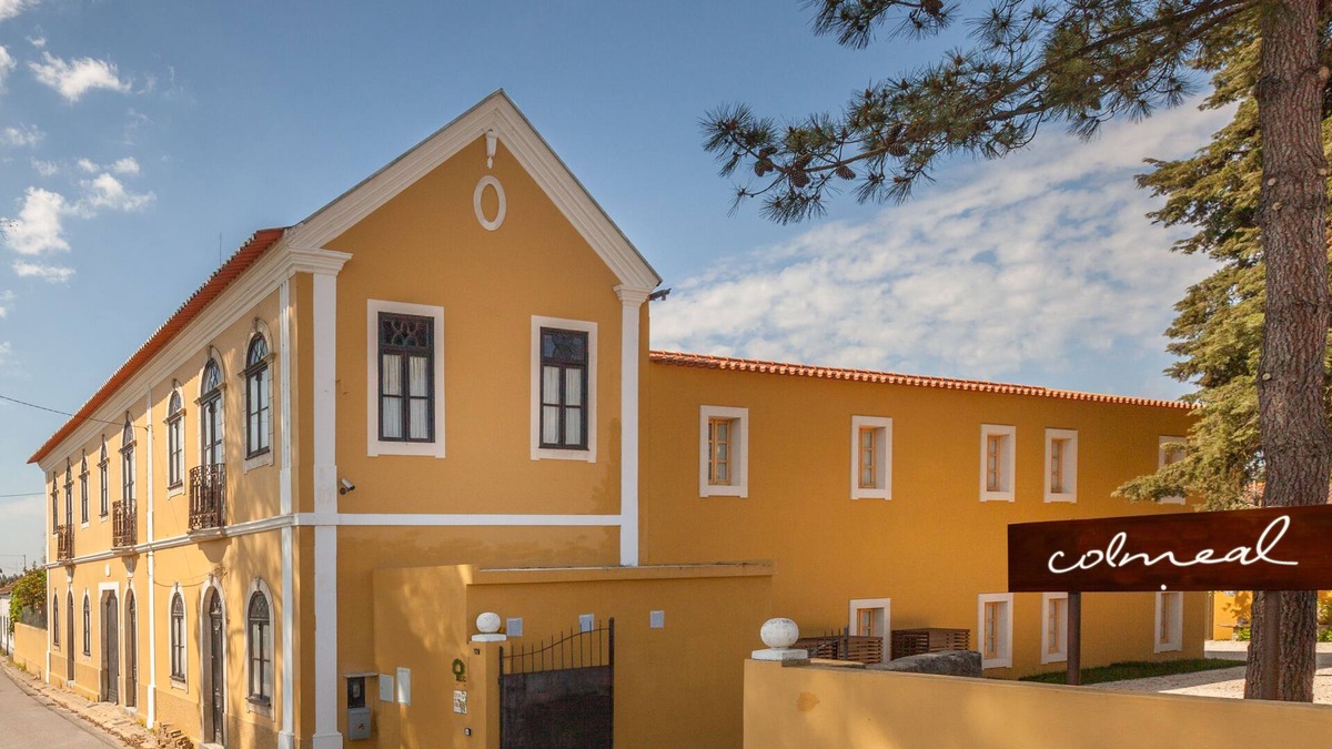 Mira House | Casa De Campo Colmeal